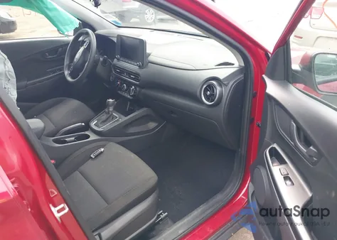 2022 Hyundai Kona Sel z USA, uszkodzony, nr VIN KM8K6CAB4NU924607